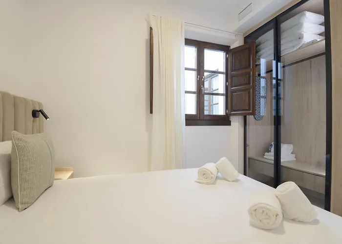 Escolastica Centro 3*