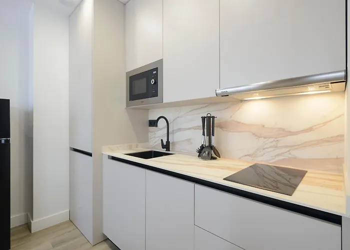 Escolastica Centro Aparthotel