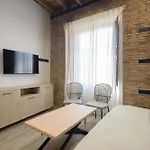 Escolástica Centro 3*